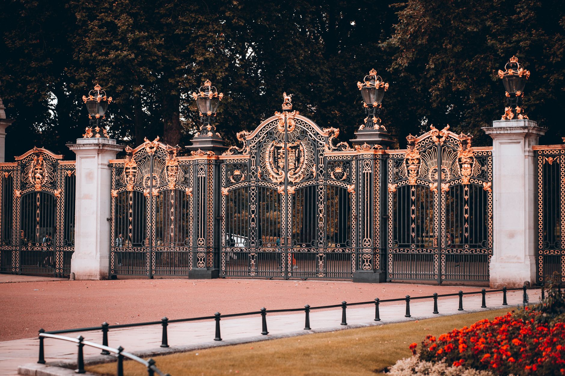 Stunning view of the ornate gates of Buckingham Palace, London in Pearland, TX